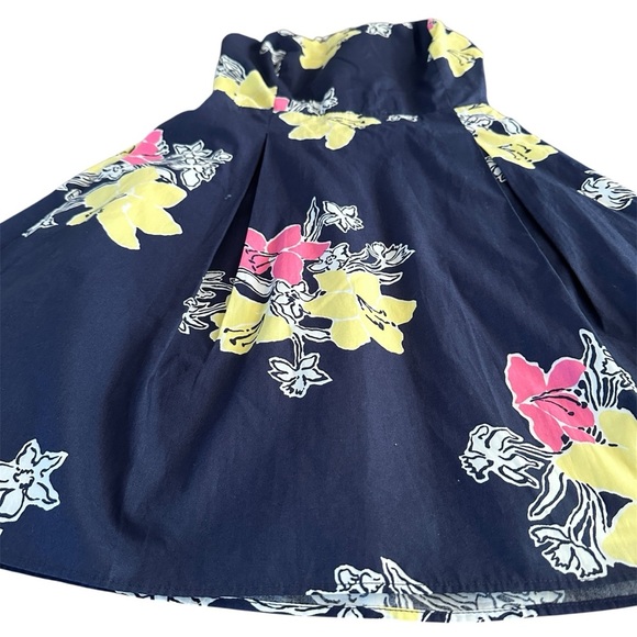 Lilly Pulitzer Strapless Floral Fit & Flare Dress | Size 4 - Picture 6 of 13